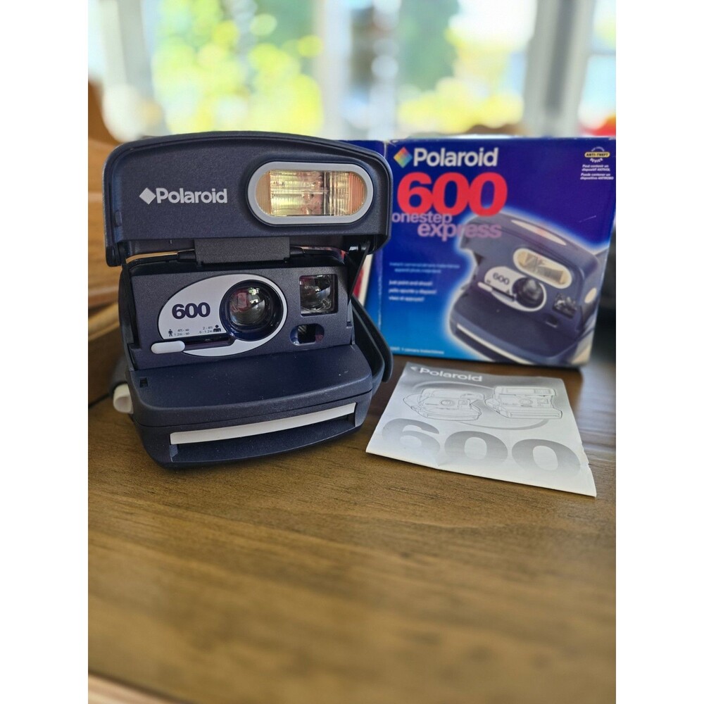 Polaroid 600 One Step Express Boxed Instant Film Camera Untested 2002